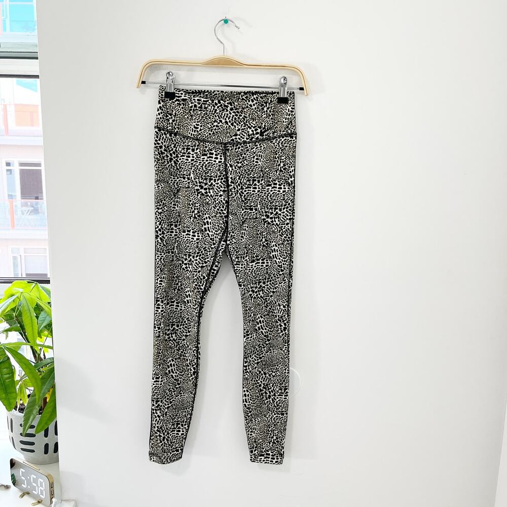Nike Neon Yellow & Black Animal Print Leggings Size XS